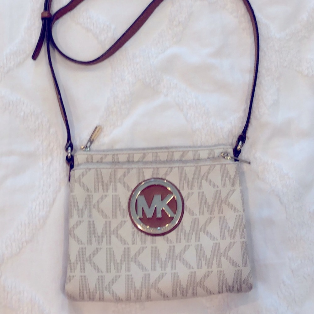 Michael Kor Crossbody Purse